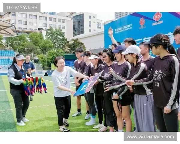 上海飞盘队在极限运动会中的精彩表现与节奏分析 上海飞盘队在极限运动会中的精彩表现与节奏分析