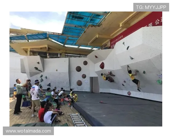 广州攀岩队的灵活性探索与训练方法分享