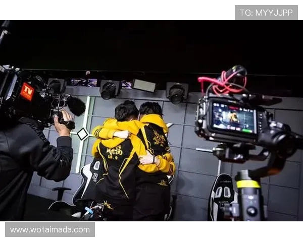 张静专访揭秘和平精英成功背后的策略与创新之路