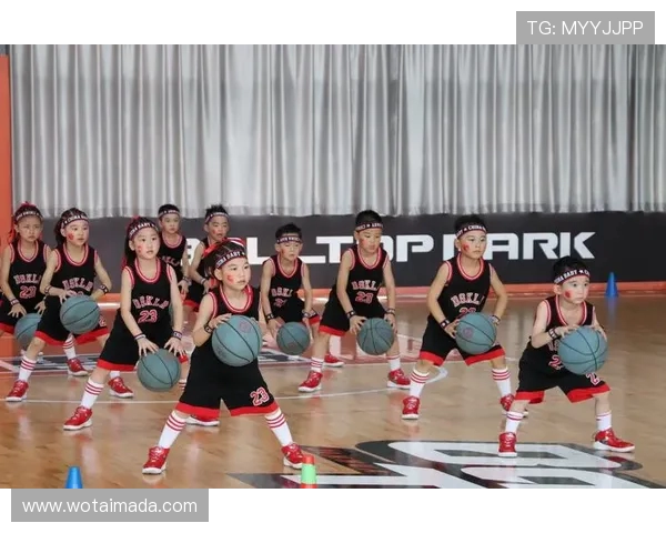 提升心理素质重庆篮球队如何在比赛中应对压力与挑战 提升心理素质重庆篮球队如何在比赛中应对压力与挑战