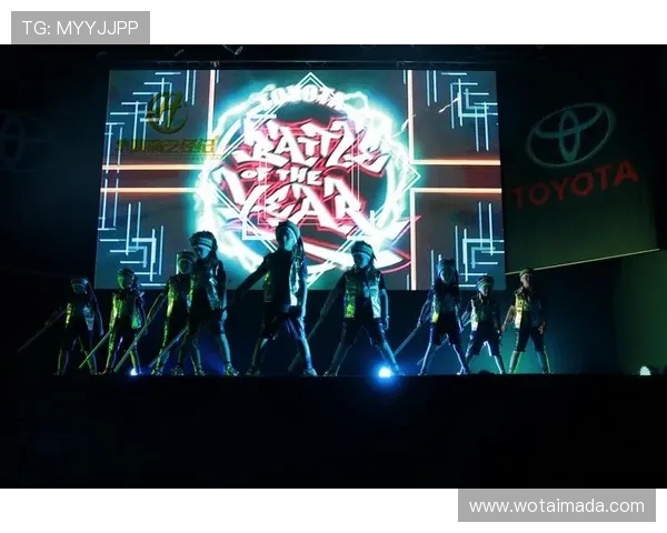 杭州攀岩队在世界街舞大赛中的节奏表现精彩点评与分析 杭州攀岩队在世界街舞大赛中的节奏表现精彩点评与分析