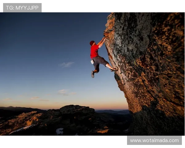 武汉极限运动队在攀岩联赛中的意识表现与战术分析 武汉极限运动队在攀岩联赛中的意识表现与战术分析