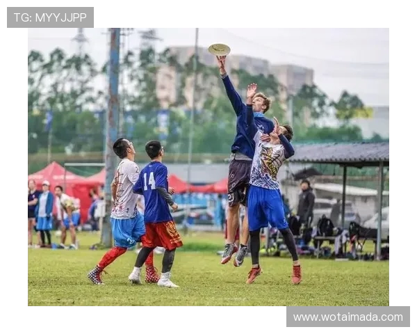 武汉飞盘队在极限运动联赛中的实力展现与战术分析 武汉飞盘队在极限运动联赛中的实力展现与战术分析