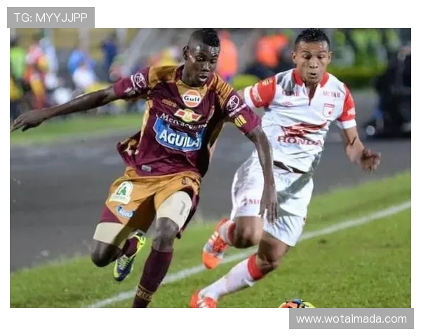 威斯特曼与托利马的精彩对决揭示足球战术与团队协作的魅力