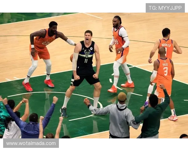 布鲁克洛佩斯：从NBA巨星到篮球战术的创新者与领袖之路