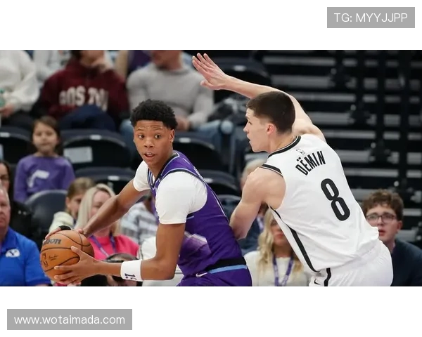 篮网与爵士精彩对决在线直播全程回顾与分析 篮网与爵士精彩对决在线直播全程回顾与分析