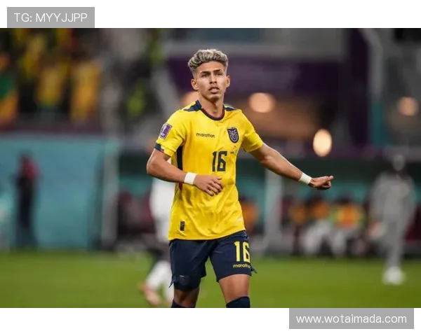 萨米恩托与防卫者的激烈对决揭示足球战术与团队协作的魅力