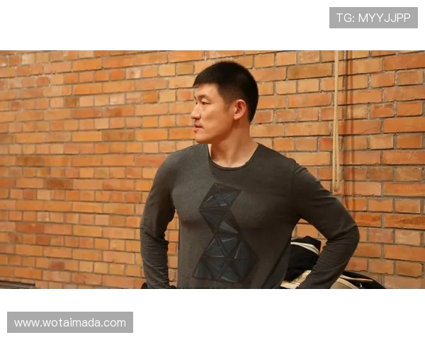 陈磊独家分享乒乓球技巧与心得助你提升球技的全面指南 陈磊独家分享乒乓球技巧与心得助你提升球技的全面指南