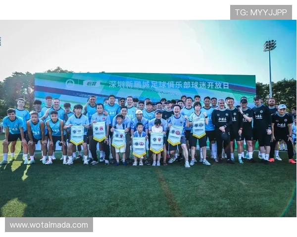 南京足球队灵活性引发热议球迷对战术调整的看法与期待 南京足球队灵活性引发热议球迷对战术调整的看法与期待