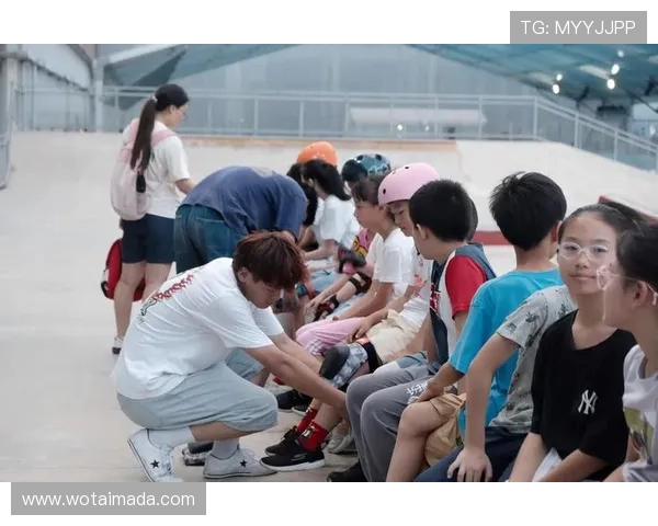 上海极限运动队的节奏与热潮探秘极限运动新风尚 上海极限运动队的节奏与热潮探秘极限运动新风尚