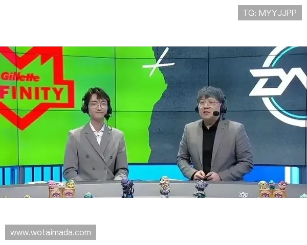 吴敏专访：从职业选手到游戏解说的英雄联盟成长之路